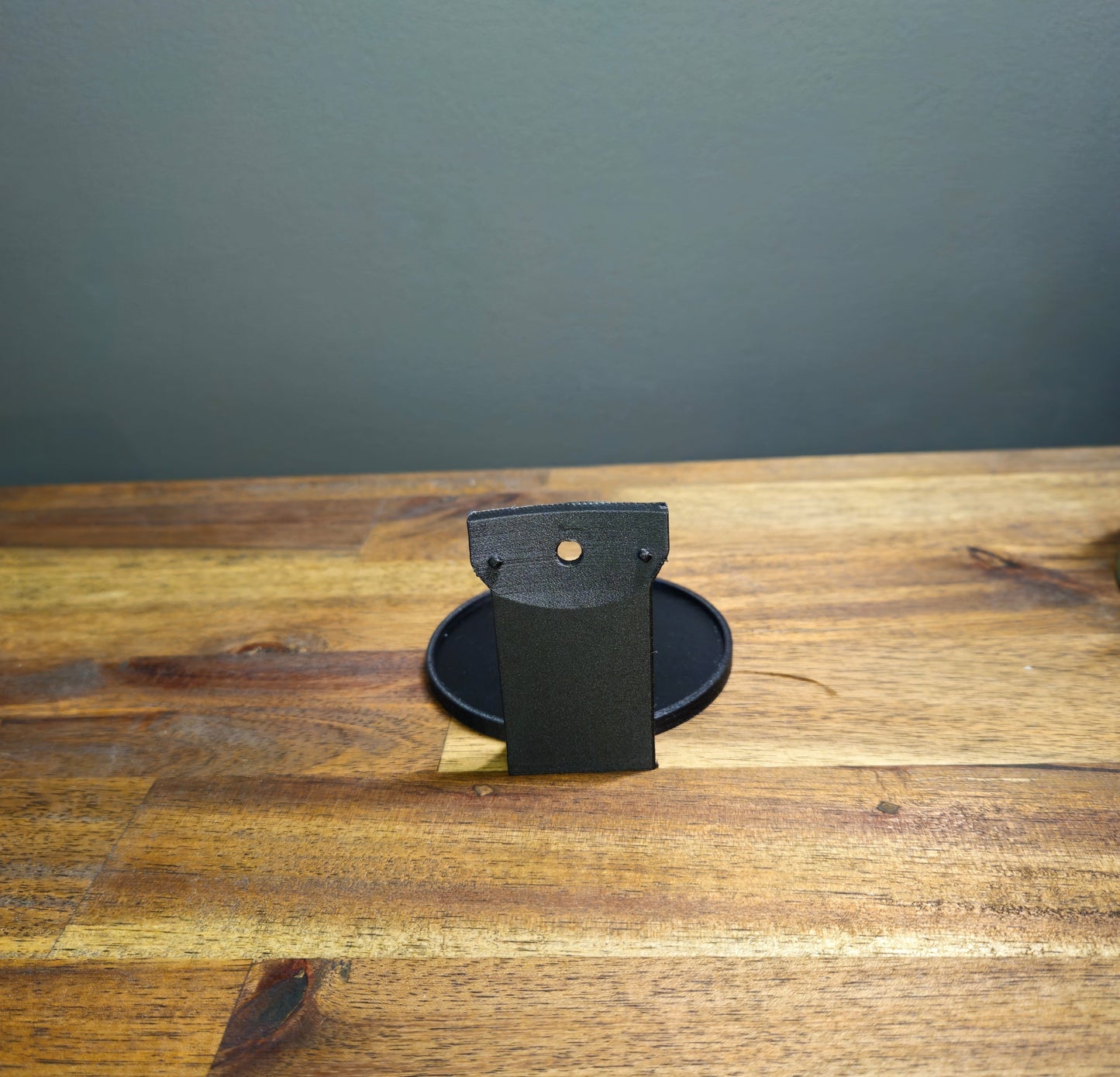 DF83 Blind Shaker Holder