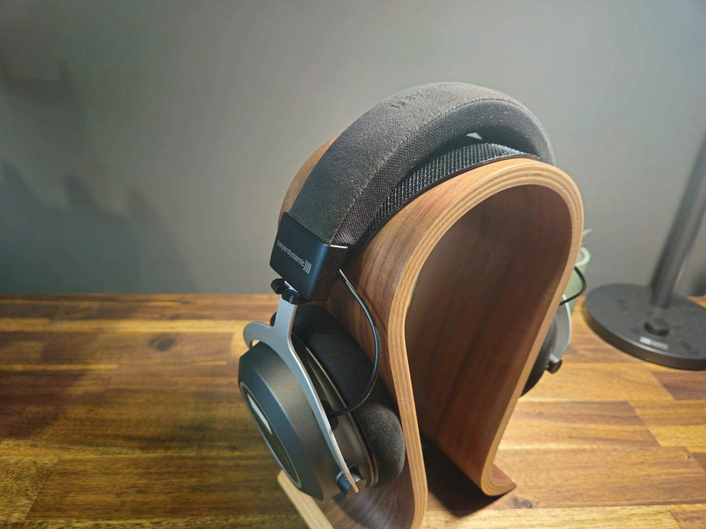 Beyerdynamic Comfort Suspension Strap Headband, Compatible with DT 700, 770, 880, 900, 990, 1990, T1, Amiron