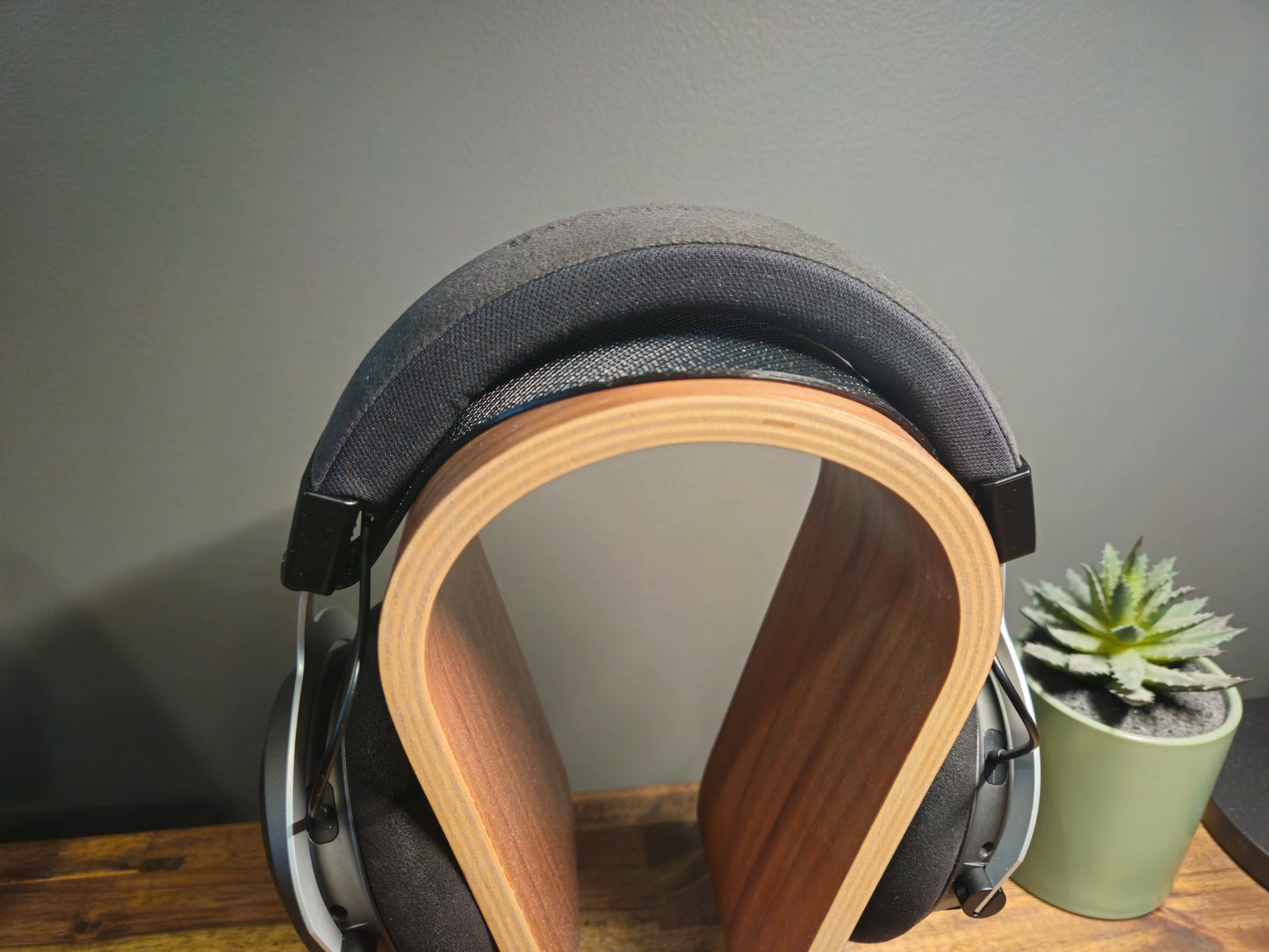 Beyerdynamic Comfort Suspension Strap Headband, Compatible with DT 700, 770, 880, 900, 990, 1990, T1, Amiron